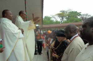 Fr. Nkwocha praying for the Imo State Executives and citizens during the thanksgiving Mass
